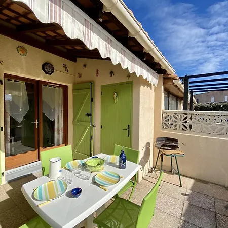 T2 Mezzanine A 300m De La Avec Jardin, Ideal Famille, Parking, Animaux Acceptes - Fr-1-795-37 * Narbona