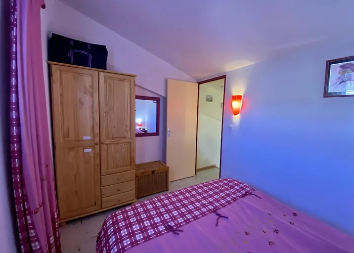 Villa T2 Mezzanine A 300m De La Avec Jardin, Ideal Famille, Parking, Animaux Acceptes - Fr-1-795-37